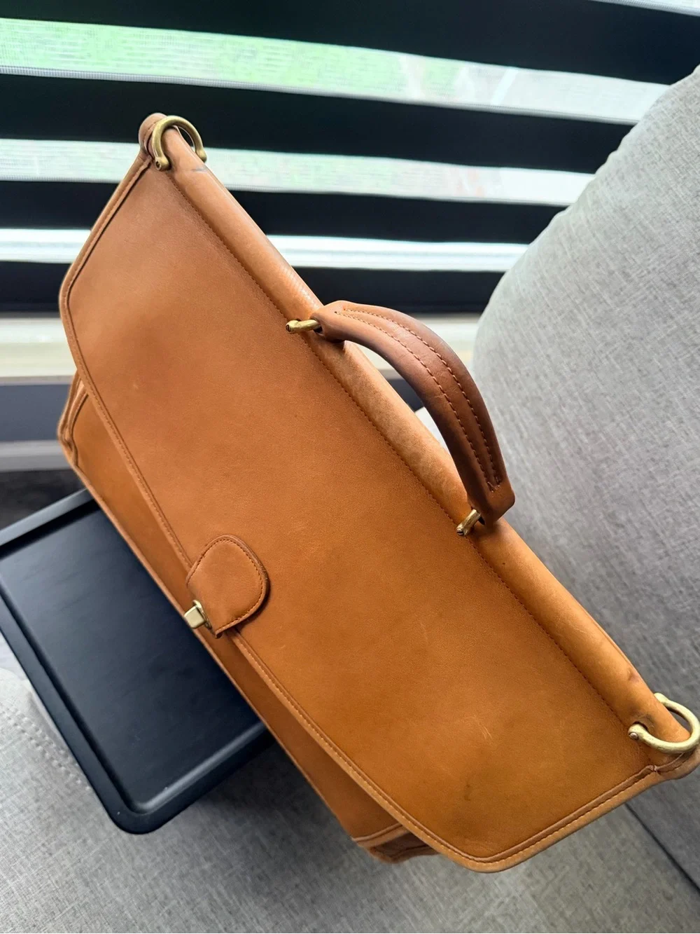 Vintage Coach Beekman 5266 Briefcase British Tan Glove Tanned Leather USA 1996